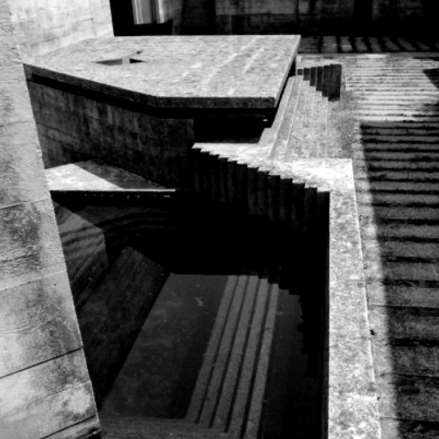 von carlo scarpa fuer den friedhof brion konzipierte treppe